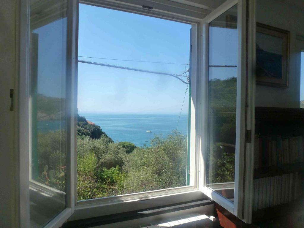 Sweet Helen With Sea View Levanto